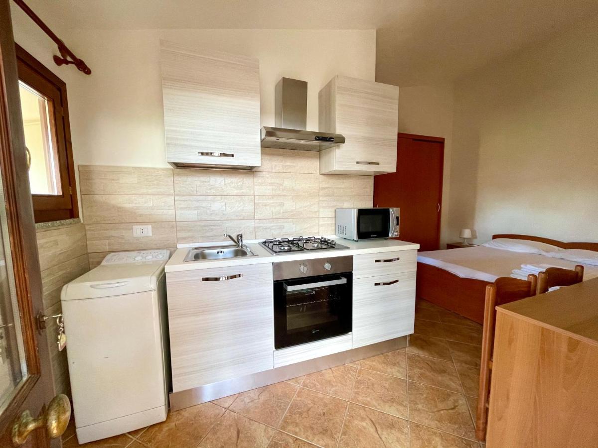 Monolocale Italia Appartement Tergu Buitenkant foto